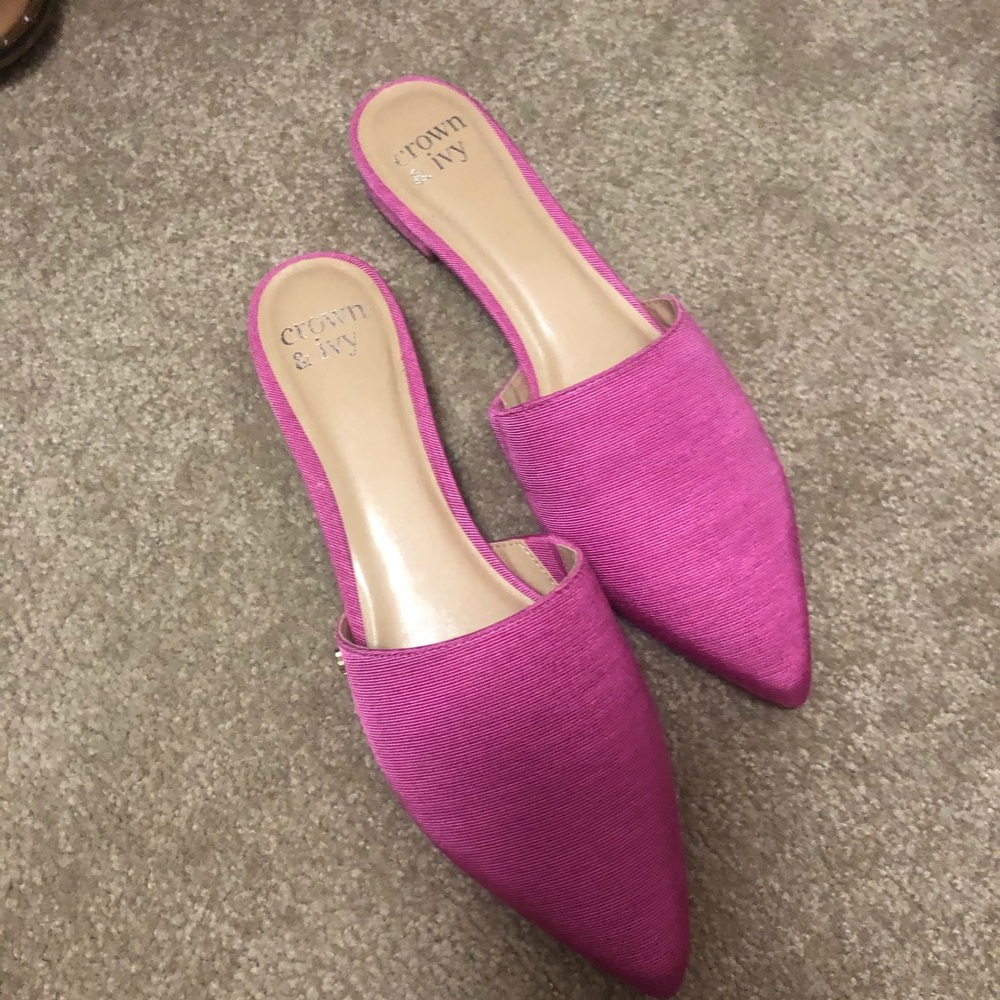 Never worn! Crown & Ivy Mules size 7.5 hot pink